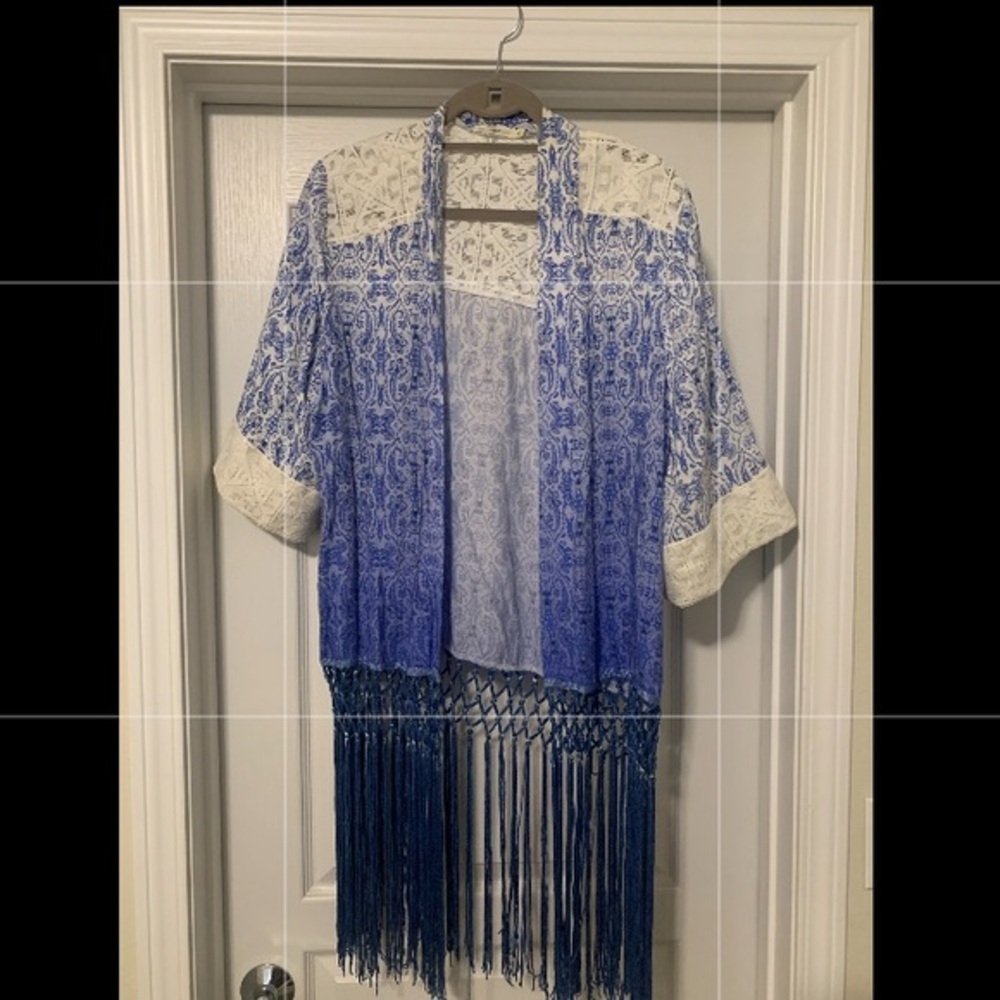 Hazel size small kimono (fits oversized) with fringe